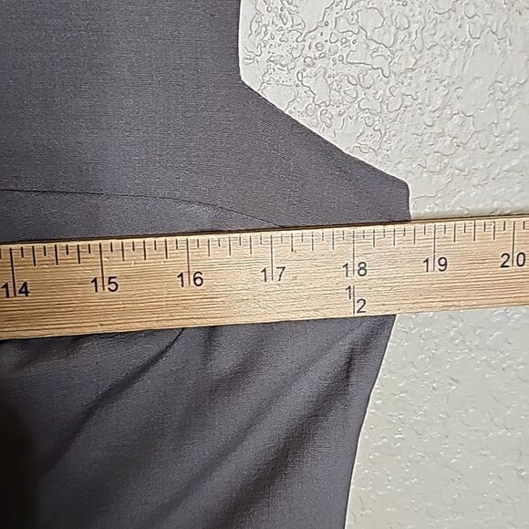 Ann Taylor 8 Stretch Wool Suiting Dress Gray boatneck Sheath - Picture 8 of 8